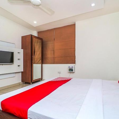 Hotel Sartaj Лудхиана Экстерьер фото